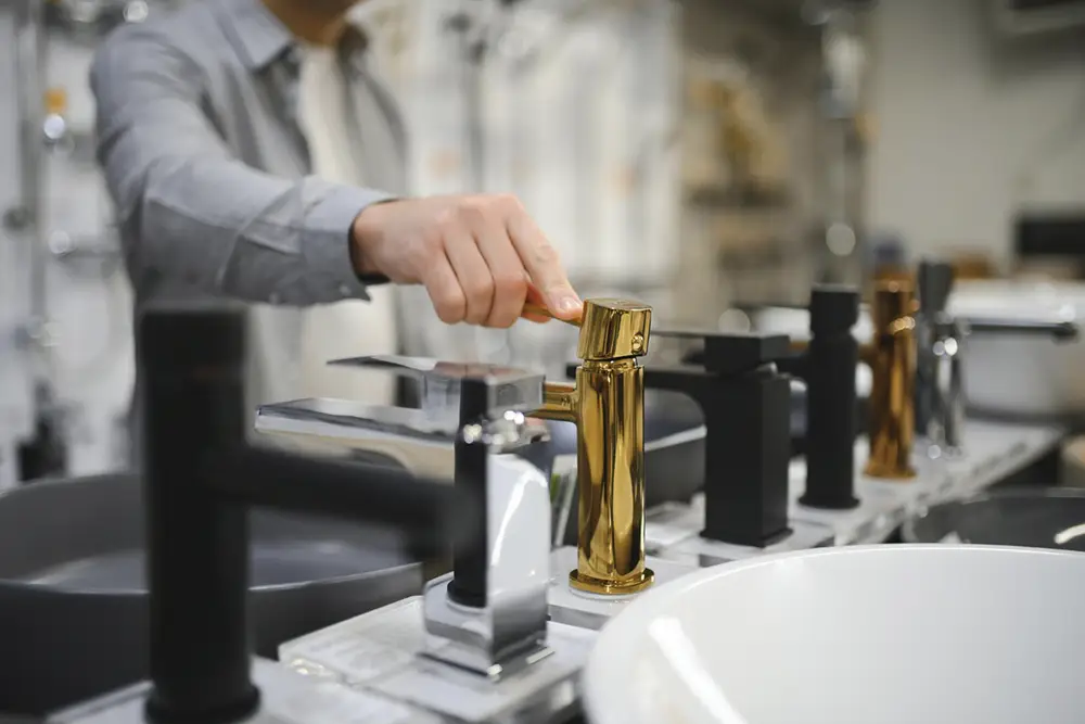 Equipamiento sanitario para arquitectos: cómo especificar soluciones en proyectos